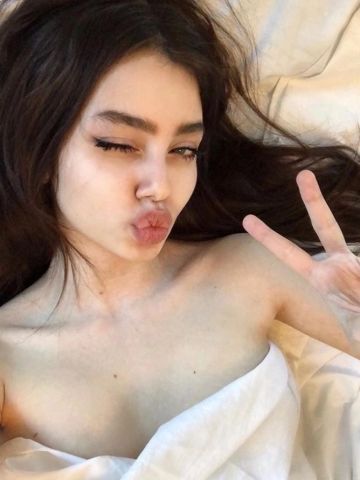 Ася